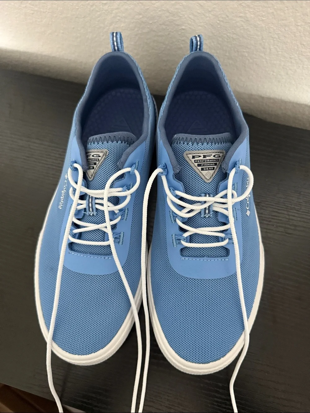 Columbia Men's Light Blue Mesh Lace-Up Sneakers